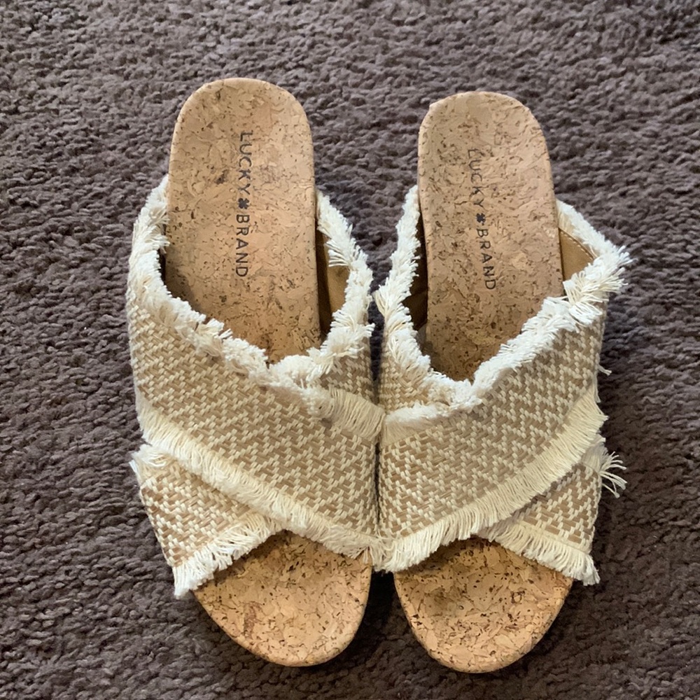 Beige wedge